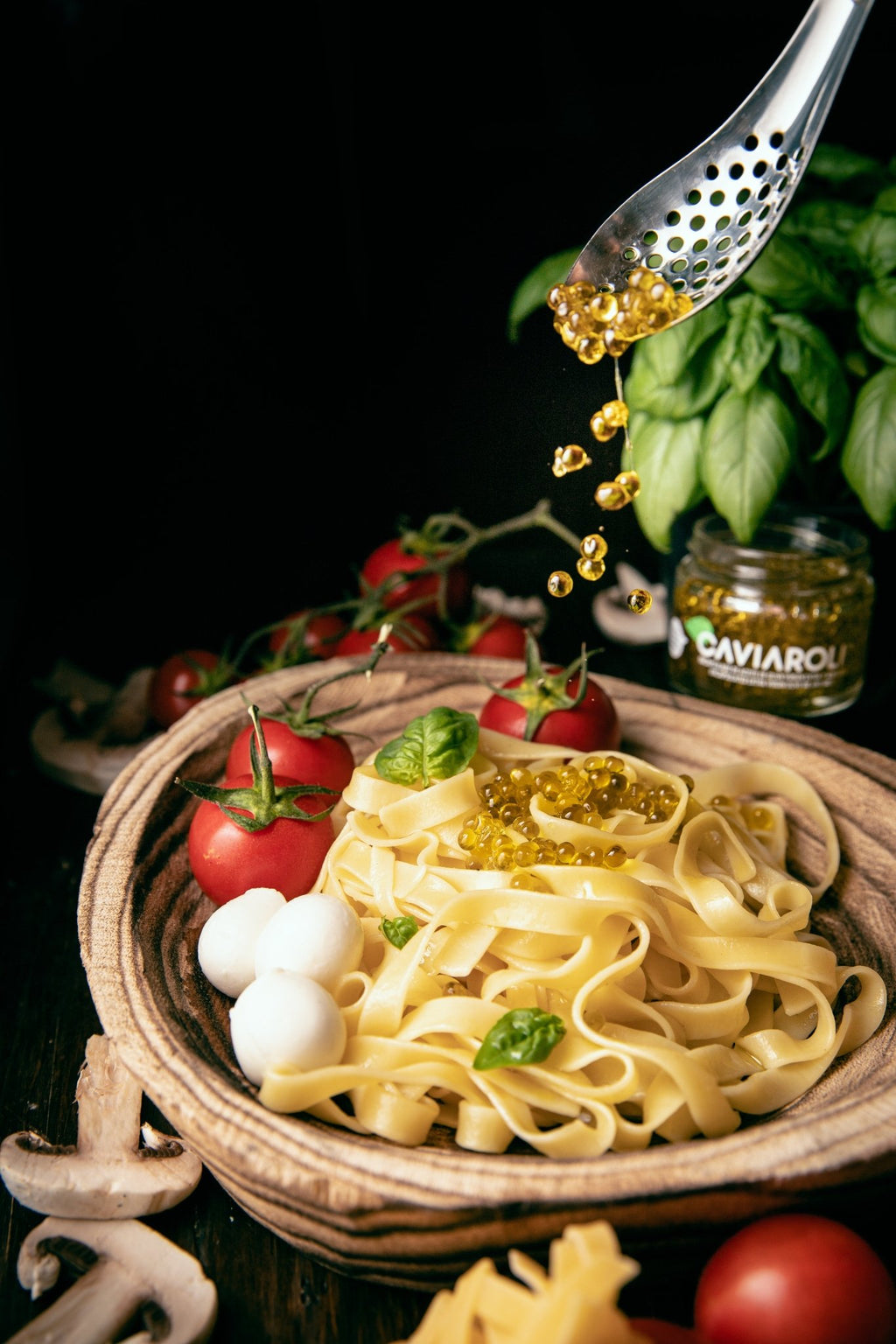 Caviaroli Basil Virgin Olive Oil Pearls - 50 g - WorldClass